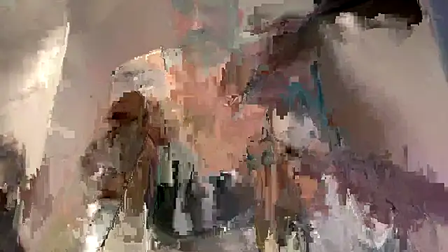 CloudyMuscleBeefy online show from December 1, 2025, 2:22 pm