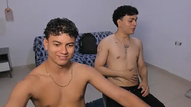 Santy Stump online show from April 4, 2026, 9:56 pm