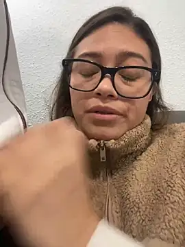 Snapshot of kate_rabittsex chatting on January 18, 2025, 1:08 pm kate rabittsex online show from January 18, 2025, 1:08 pm