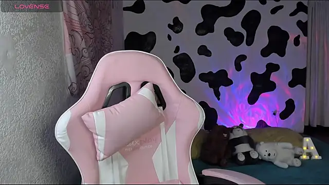 Snapshot of abbie_jensen_ chatting on February 24, 2026, 4:32 am abbie jensen online show from February 24, 2026, 4:32 am