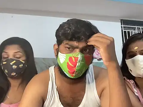 Snapshot of Tamil_india_couples_ chatting on May 25, 2026, 6:25 pm Tamil india couples online show from May 25, 2026, 6:25 pm