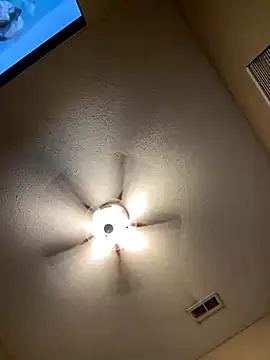 Snapshot of El_matatan_XD123 chatting on September 9, 2025, 5:51 am El matatan XD123 online show from September 9, 2025, 5:51 am