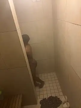 naughty thick online show from October 9, 2025, 2:59 pm