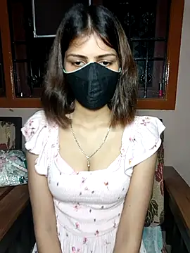 Isha Sax online show from October 19, 2025, 7:25 pm