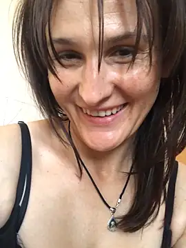 Snapshot of NikaSwan2831 chatting on September 22, 2025, 11:01 am NikaSwan2831 online show from September 22, 2025, 11:01 am