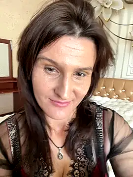 Snapshot of NikaSwan2831 chatting on November 1, 2025, 9:55 am NikaSwan2831 online show from November 1, 2025, 9:55 am