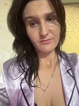 Snapshot of NikaSwan2831 chatting on November 26, 2025, 7:26 pm NikaSwan2831 online show from November 26, 2025, 7:26 pm