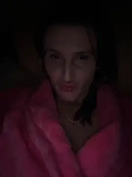 NikaSwan2831 online show from December 14, 2025, 9:30 pm