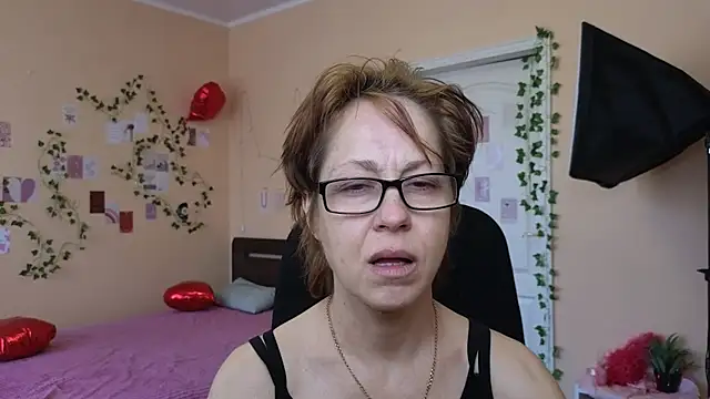 Ronda Roni online show from April 10, 2026, 9:03 am