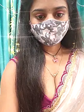 Aanya hotty online show from October 13, 2025, 5:35 pm