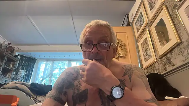 poggles online show from July 28, 2026, 6:53 pm