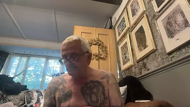 poggles online show from July 28, 2026, 7:39 pm