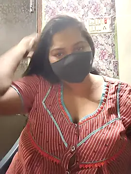 Snapshot of Liyaa_24 chatting on April 20, 2026, 4:43 pm Liyaa 24 online show from April 20, 2026, 4:43 pm