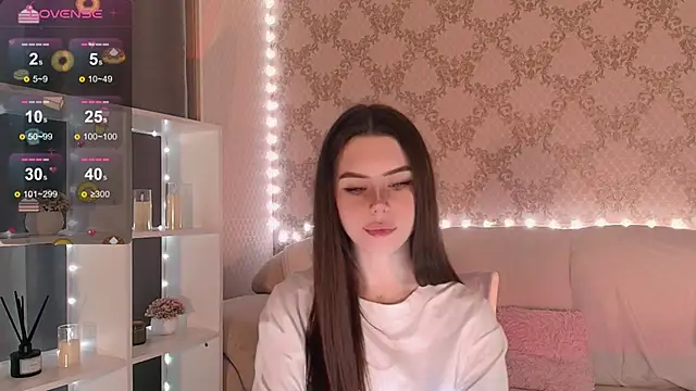 HolyMiax online show from December 20, 2025, 3:24 am