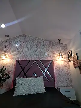 Dolce pearl online show from March 19, 2026, 1:42 am