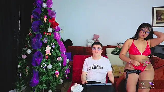 Cleo Ace online show from December 22, 2025, 12:35 pm