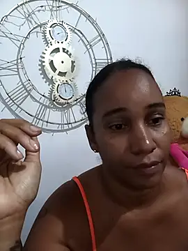 Snapshot of EbonyHorrny chatting on April 19, 2026, 12:48 pm EbonyHorrny online show from April 19, 2026, 12:48 pm