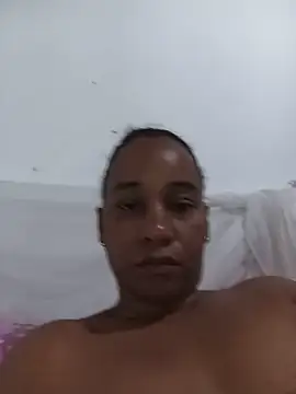 Snapshot of EbonyHorrny chatting on May 26, 2026, 2:13 pm EbonyHorrny online show from May 26, 2026, 2:13 pm