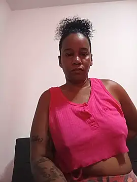 Snapshot of EbonyHorrny chatting on June 28, 2026, 1:50 pm EbonyHorrny online show from June 28, 2026, 1:50 pm