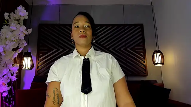 Snapshot of EbonyHorrny chatting on August 3, 2026, 11:37 am EbonyHorrny online show from August 3, 2026, 11:37 am