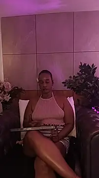 Snapshot of EbonyHorrny chatting on August 5, 2026, 11:57 am EbonyHorrny online show from August 5, 2026, 11:57 am