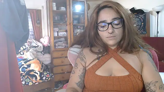 Maite4ever online show from July 19, 2026, 1:04 pm