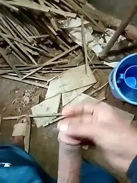 Snapshot of zim200 chatting on November 20, 2025, 6:35 am zim200 online show from November 20, 2025, 6:35 am