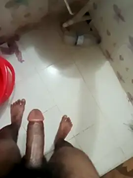 Snapshot of zim200 chatting on March 28, 2026, 5:12 pm zim200 online show from March 28, 2026, 5:12 pm