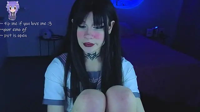 Snapshot of your_little_eva chatting on June 3, 2026, 8:14 pm your little eva online show from June 3, 2026, 8:14 pm