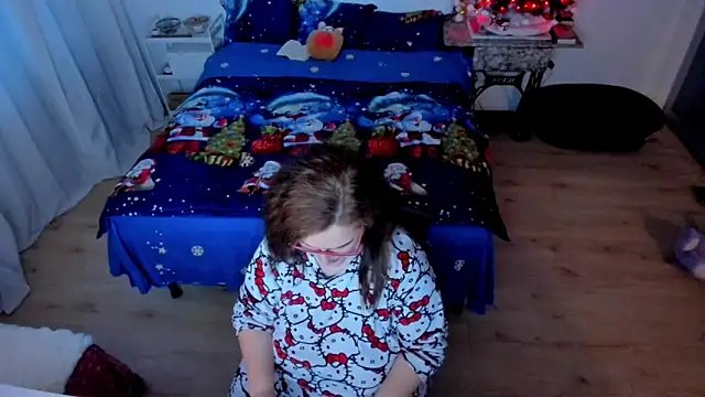 Squirt Kimm online show from December 22, 2025, 2:03 pm