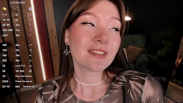 Ash Hasmy online show from October 8, 2025, 12:14 pm