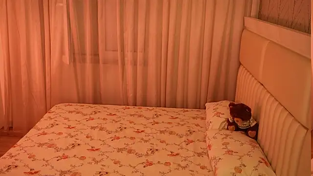 LiaGotti online show from April 3, 2026, 7:12 pm