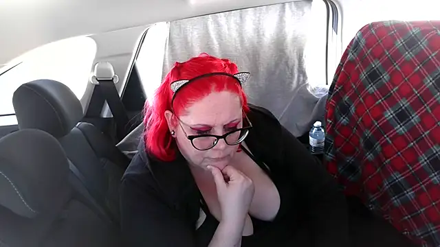 Kinky Witch online show from February 13, 2026, 5:42 pm