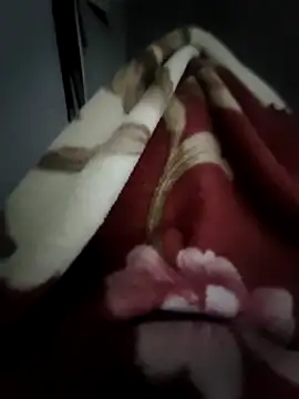 Snapshot of kulliguy chatting on November 4, 2025, 7:57 pm kulliguy online show from November 4, 2025, 7:57 pm