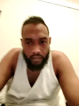 Snapshot of kulliguy chatting on November 21, 2025, 7:56 pm kulliguy online show from November 21, 2025, 7:56 pm