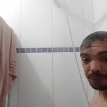 GuilhermeYuree online show from April 3, 2026, 6:50 pm