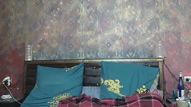 Snapshot of Susie_su chatting on November 6, 2025, 10:49 am Susie su online show from November 6, 2025, 10:49 am