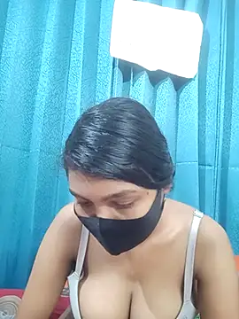 Snapshot of Tamanna490 chatting on October 15, 2025, 5:13 pm Tamanna490 online show from October 15, 2025, 5:13 pm