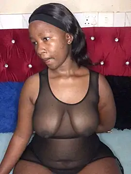 Snapshot of MissREAHx chatting on October 11, 2025, 5:44 pm MissREAHx online show from October 11, 2025, 5:44 pm