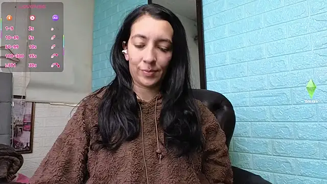 SALOME KORLAND online show from October 9, 2025, 6:06 pm