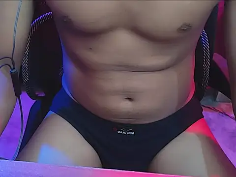 Snapshot of ChiseledCharm chatting on October 12, 2025, 8:08 pm ChiseledCharm online show from October 12, 2025, 8:08 pm