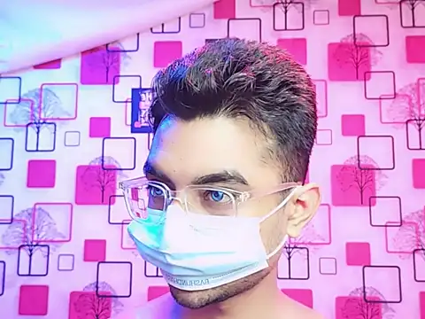 Snapshot of ChiseledCharm chatting on November 3, 2025, 7:59 pm ChiseledCharm online show from November 3, 2025, 7:59 pm