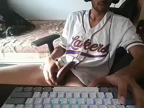 hardbuoy69 online show from February 25, 2026, 1:54 pm