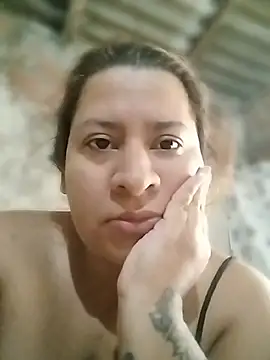 Snapshot of luunaa_milk chatting on June 29, 2026, 5:46 pm luunaa milk online show from June 29, 2026, 5:46 pm