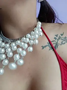 Fox Roxxan online show from February 8, 2026, 2:26 am