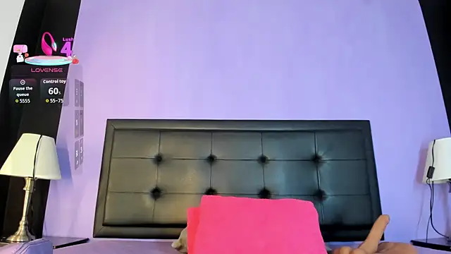 GreciaFox1 online show from May 21, 2026, 12:12 pm