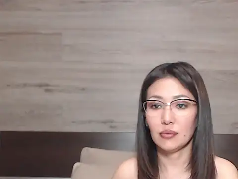 Snapshot of RichelleBrielle chatting on February 16, 2026, 2:57 pm RichelleBrielle online show from February 16, 2026, 2:57 pm