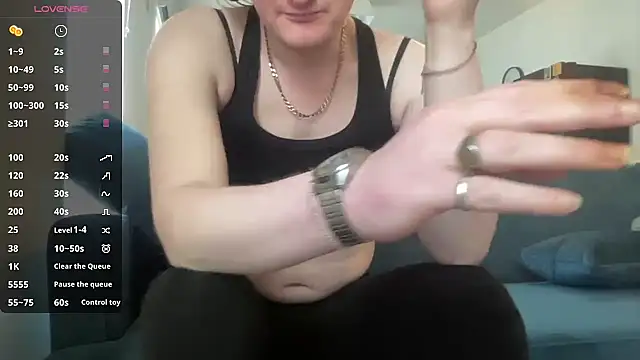 avamaxwell online show from March 19, 2026, 4:55 pm