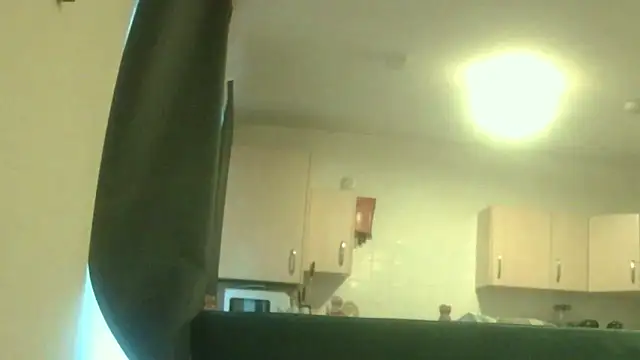 avamaxwell online show from March 20, 2026, 6:13 pm