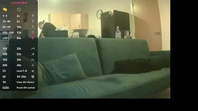 avamaxwell online show from April 5, 2026, 6:16 pm